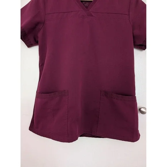 Dickies Wine Red Women's V-Neck Rib Knit Panel Scrub Top Sz S Healthcare Medical - Picture 4 of 8